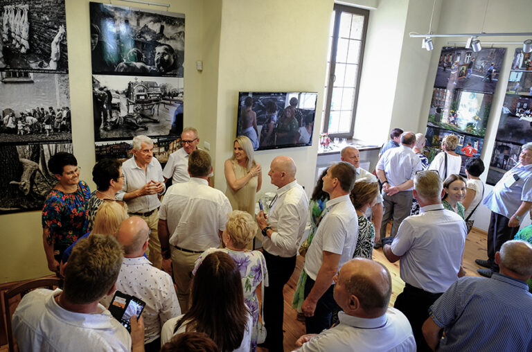 Wystawa Bogdana Kułakowskiego na Zamku w Toszku